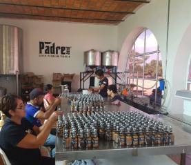 This special bottle is now also available in a smaller size. The new Padre Azul Mini bottle 50 ml.